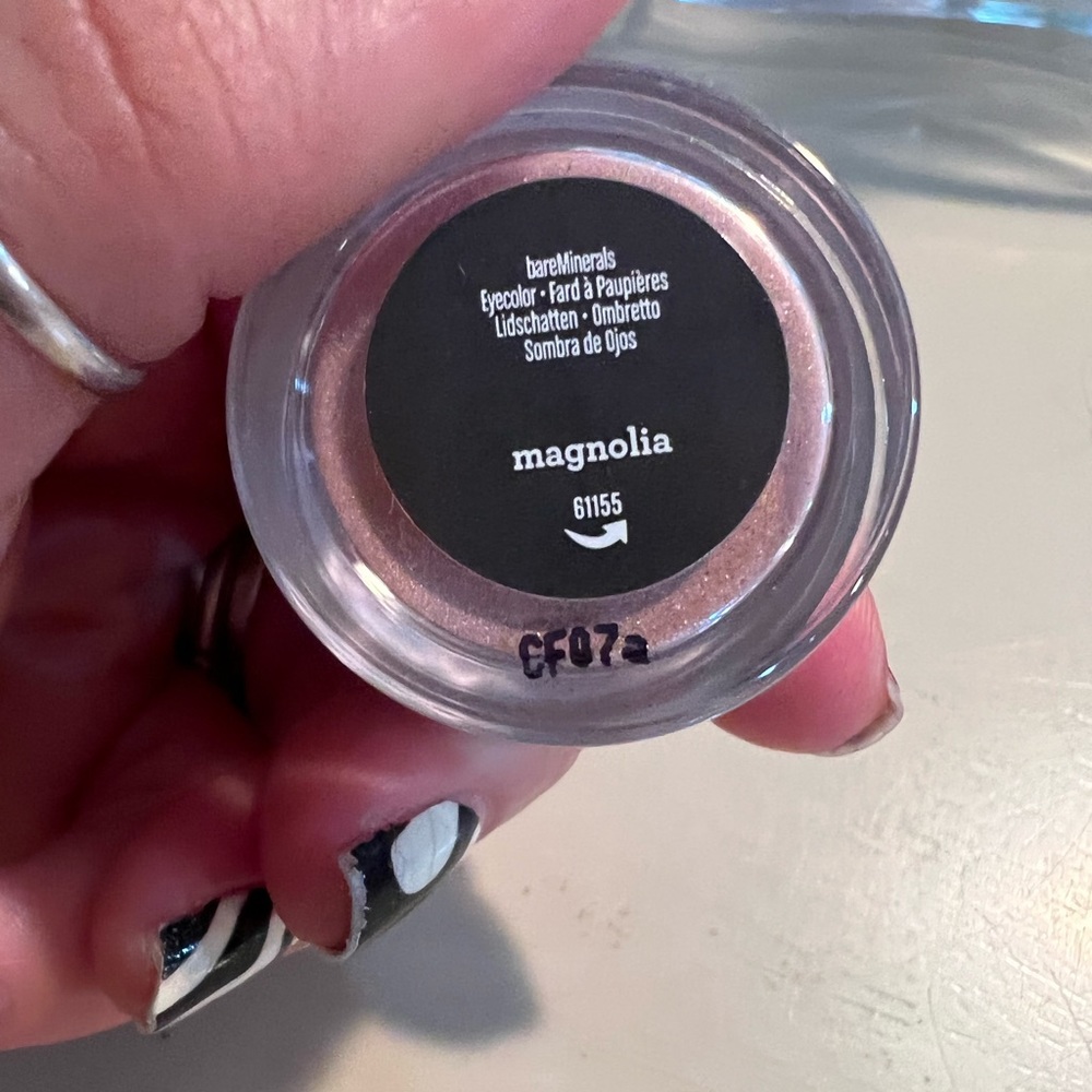 Magnolia Mini Shadow